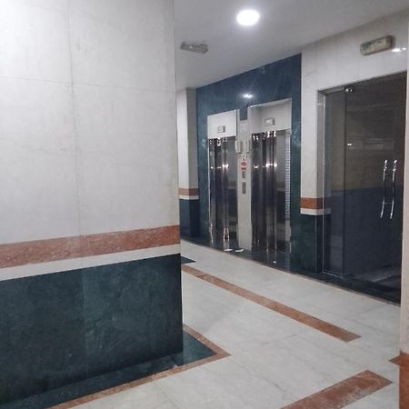 Abree Building New Hostel 두바이 외부 사진